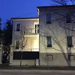 Fiorentino بيت ضيافة 3*