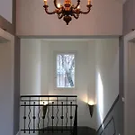 Fiorentino بيت ضيافة