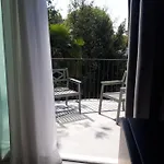 Fiorentino بيت ضيافة 3*