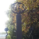 Fiorentino بيت ضيافة